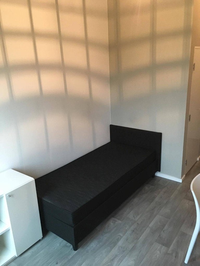 Studentenkamer te huur met modelcontract, Immo, Moins de 20 m², Anvers (ville)