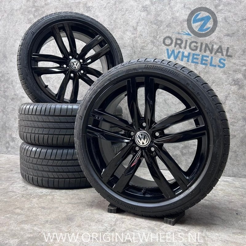 18 inch originele Durban velgen + zomerbanden VW Golf 7 5G06, Autos : Pièces & Accessoires, Pneus et Jantes, Pneus été, -, 18 pouces