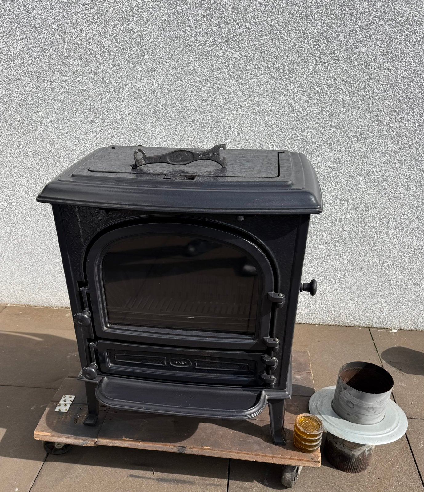 Hout en kolen kachel SAEY 94, Huis en Inrichting, Ophalen, Zo goed als nieuw, Vrijstaand, Hout