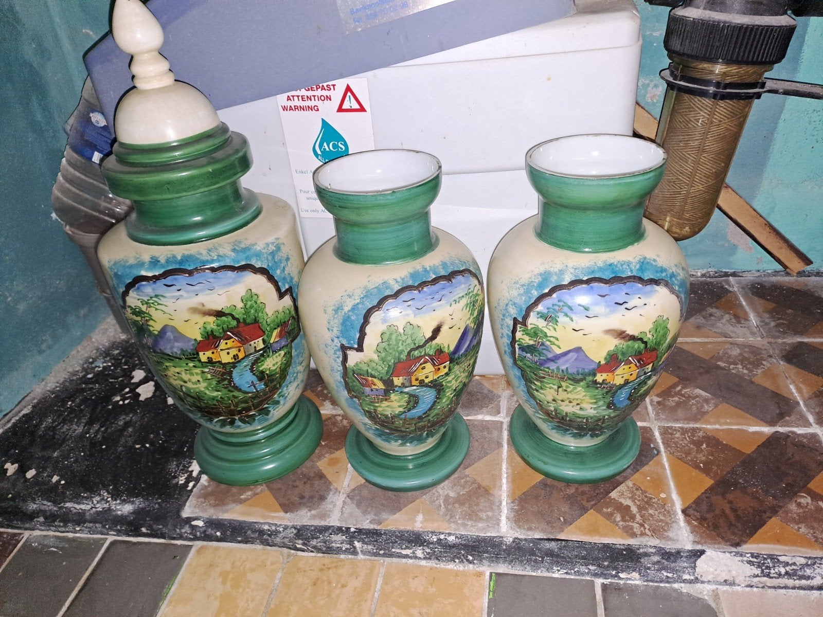 set oude melkglazen. beschilderde vazen, Antiek en Kunst, Ophalen of Verzenden
