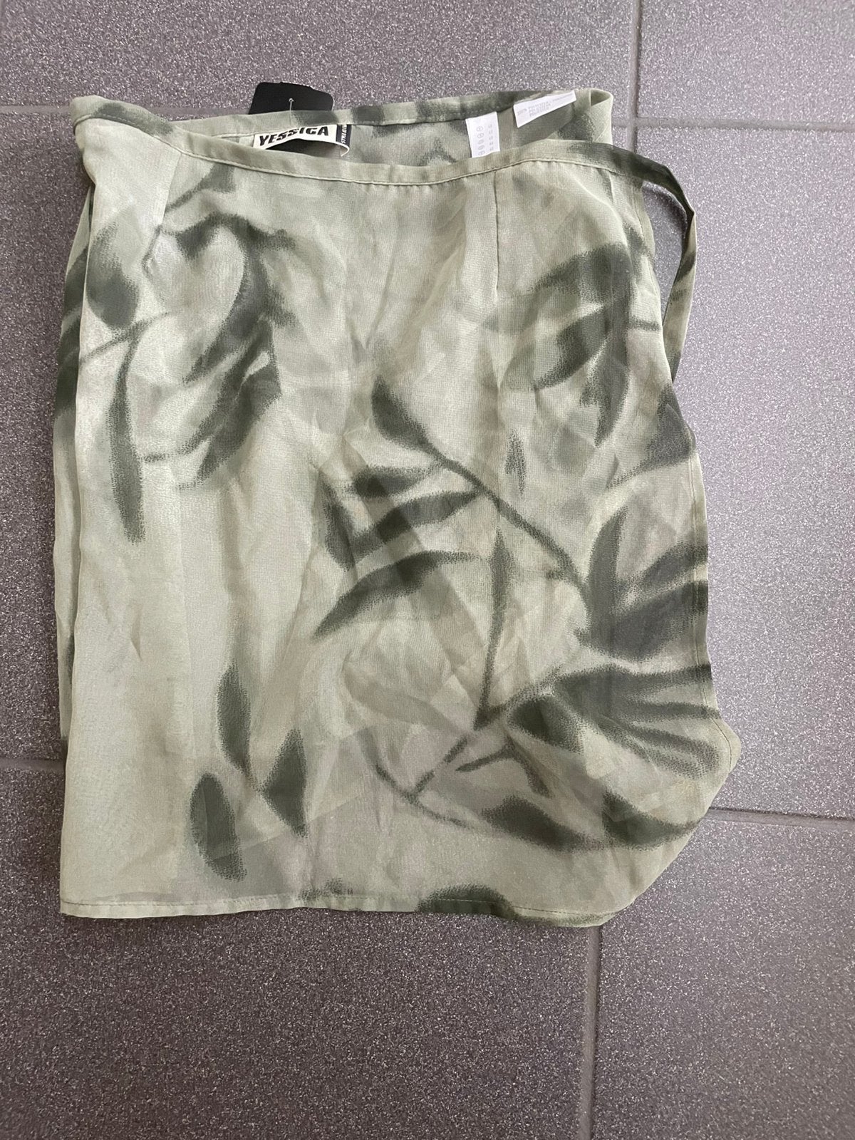 Jupe portefeuille New 40, Neuf, Taille 38/40 (M), Enlèvement ou Envoi, Au-dessus du genou