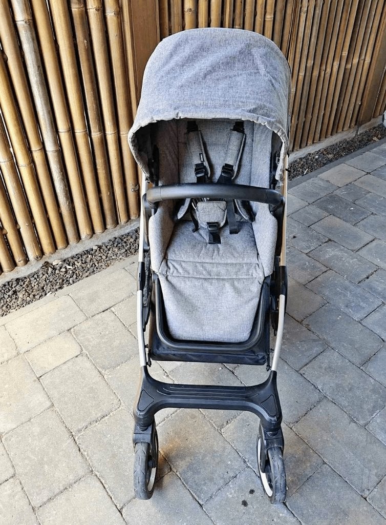 Buggy Thule, Enfants & Bébés, Buggys, Enlèvement, Utilisé, Couverture pieds