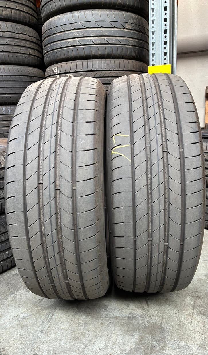 Pneus d'été 2356019 235/60/19 235/60R19 marque Goodyear, Enlèvement