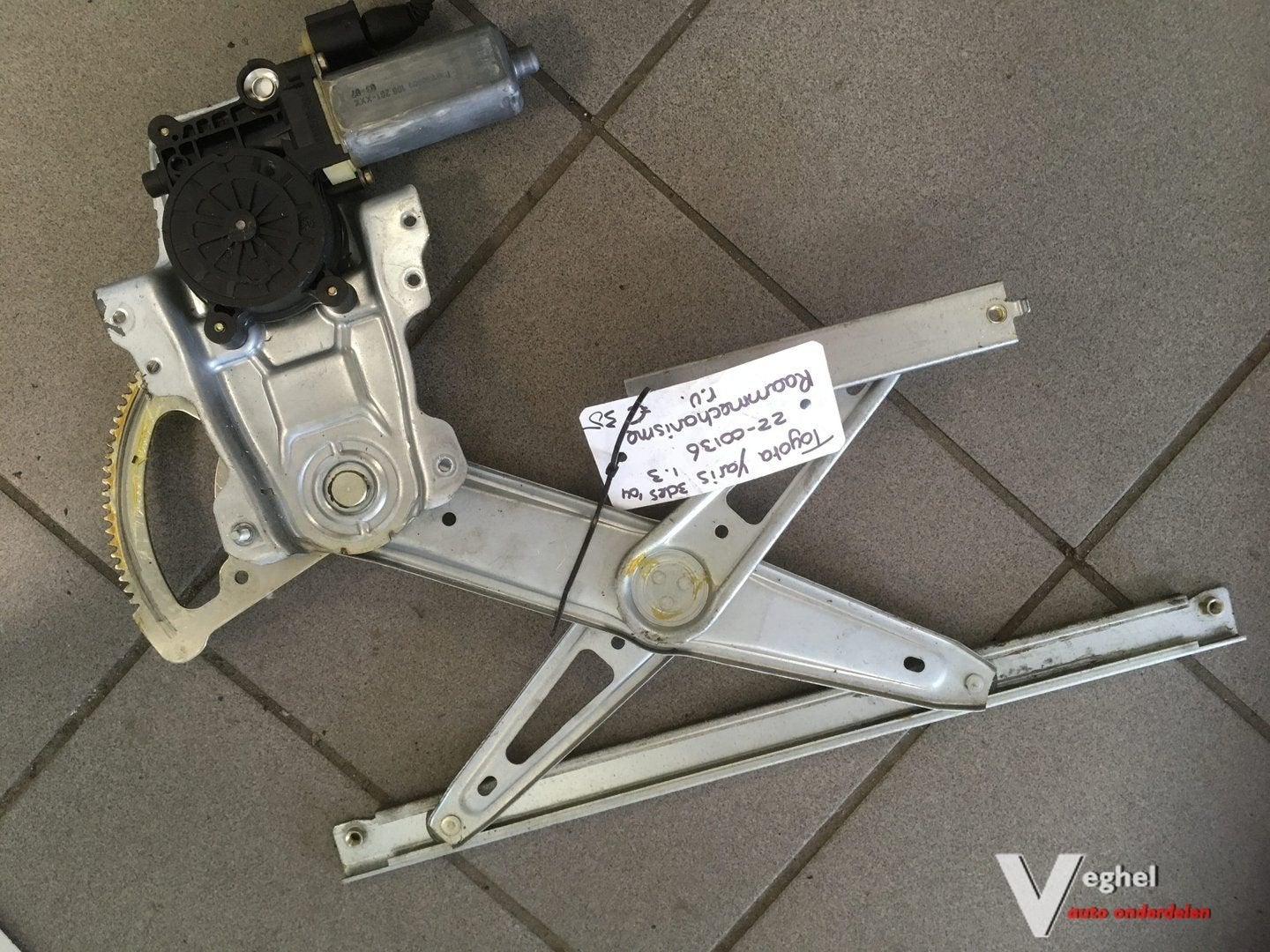 Toyota Yaris 3drs 2004 electr. raammech. rechts voor, -, Utilisé, -, -