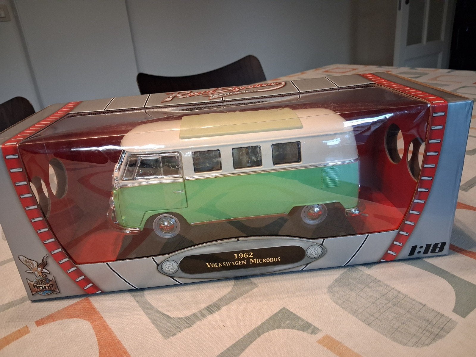 Road Collection 1962 Volkswagen Microbus, Enlèvement, Neuf, Voitures