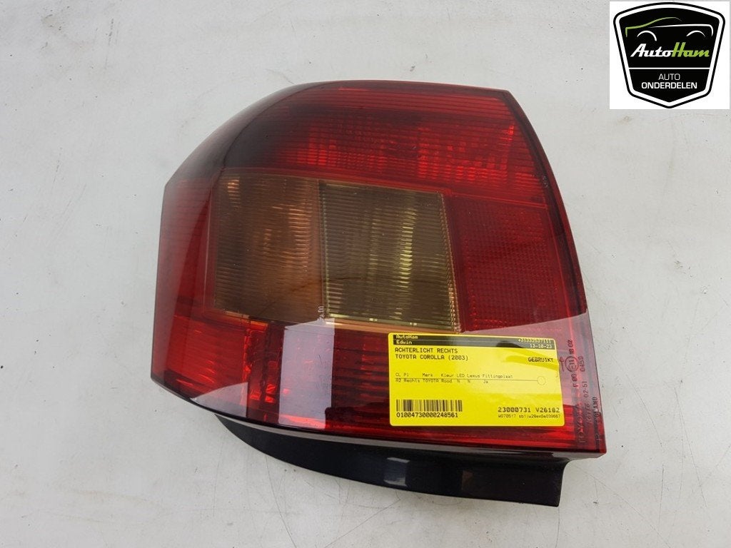FEU ARRIÈRE DROIT Toyota Corolla (E12) (|8155102150|), Utilisé, Toyota