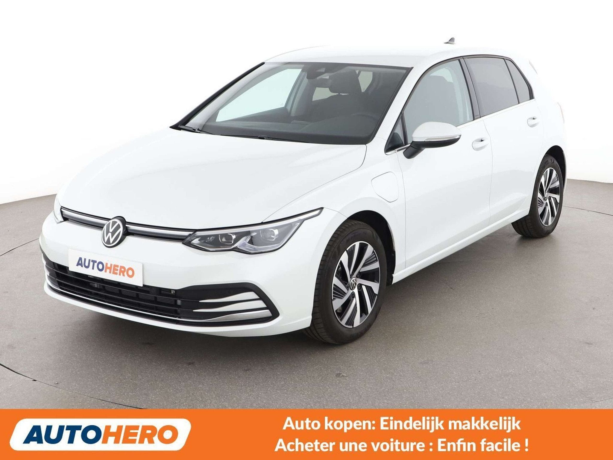 Volkswagen Golf 1.4 eHybrid Style (automatique), Autos, 1395 cm³, Achat, Euro 6, Noir