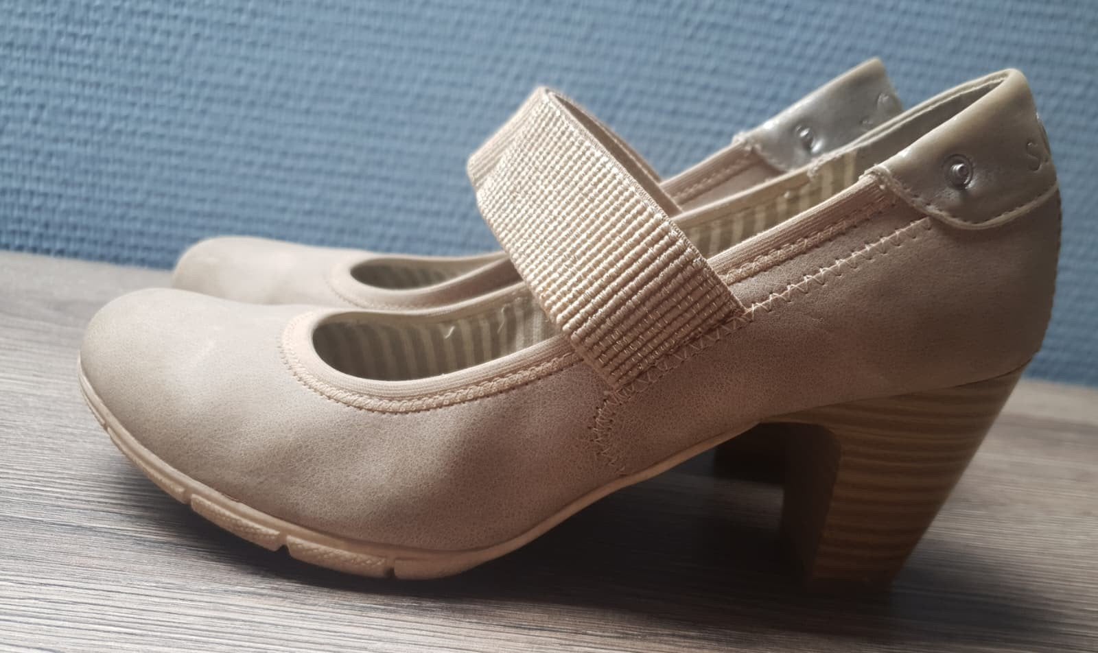 s.Oliver Beige Mary Jane Pumps / Hakken - Maat 37, Kleding | Dames, Pumps, Beige, S. Oliver, Ophalen of Verzenden