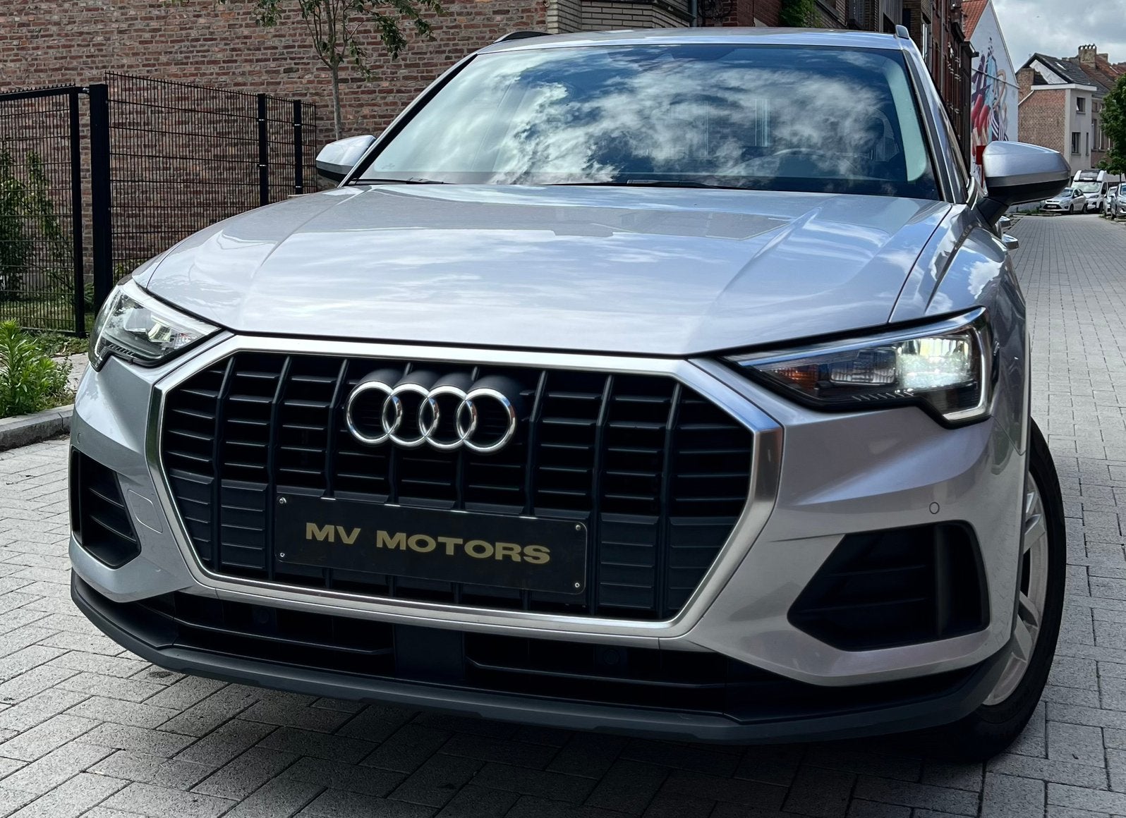 Audi Q3 SUV 1.5 35 TFSI Essence 150 CV 2020, premier prop!, Autos, Achat, Euro 6, Entreprise, Entretenue par le concessionnaire