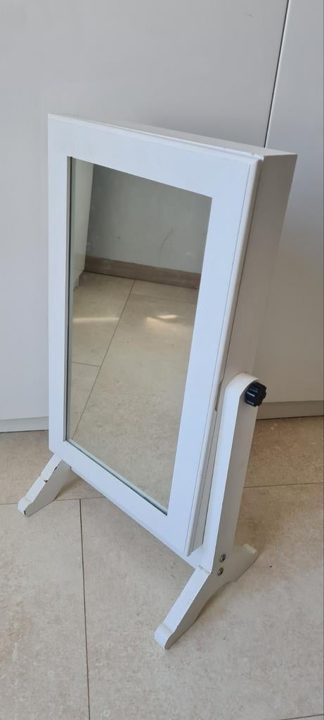 Woonaccessoires spiegel, Ophalen