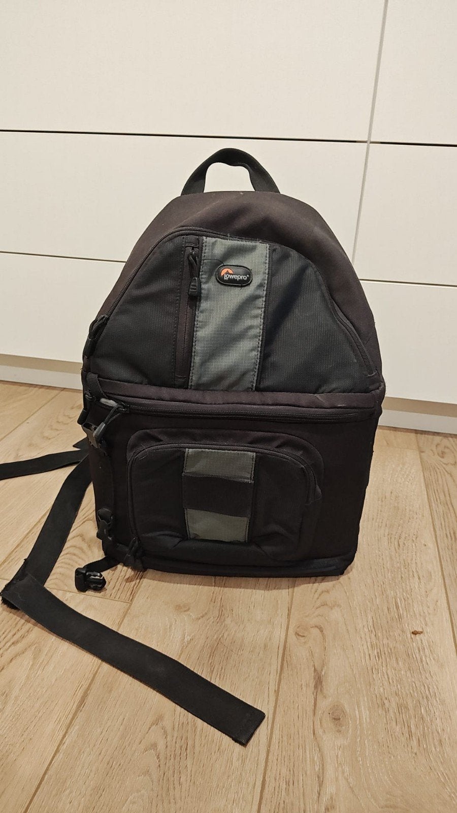Lowepro Slingshot cameratas, Ophalen, Lowepro