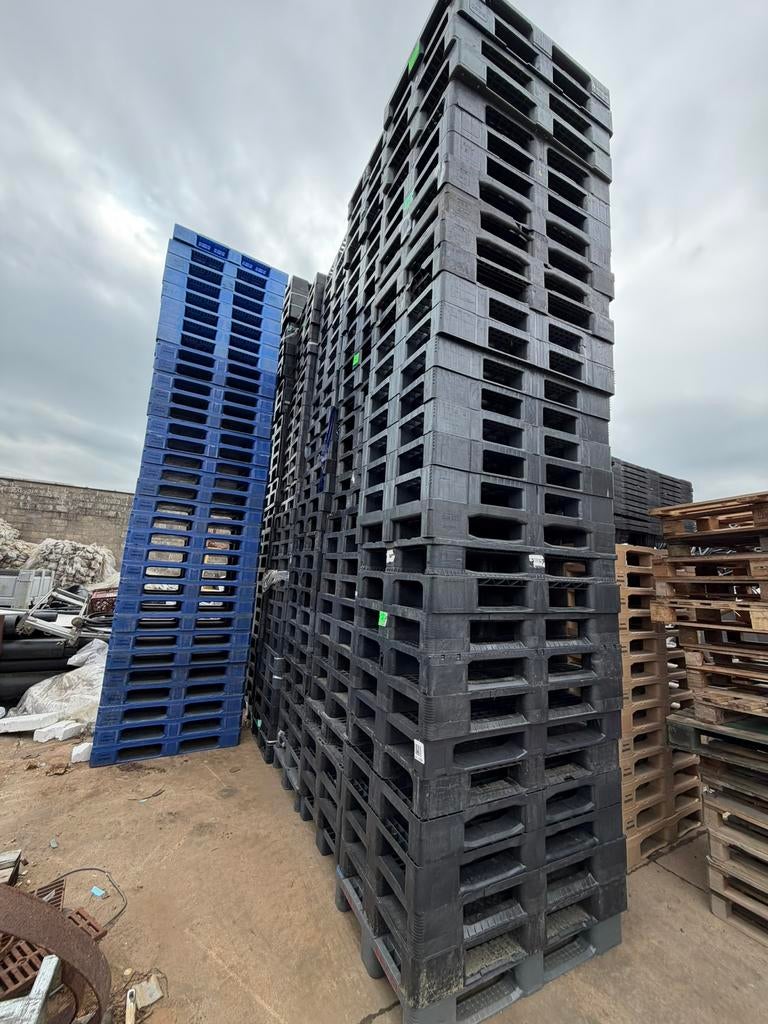 Kunststof paletten, plastic pallets, Ophalen, Zo goed als nieuw