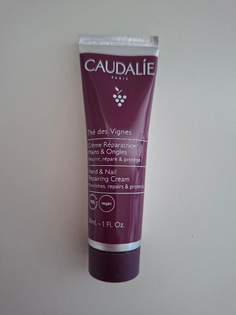 Caudalie handcrème, Bijoux, Sacs & Beauté, Enlèvement ou Envoi, Neuf, Body lotion, Crème ou Huile