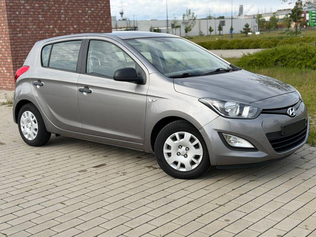 Hyundai i20 1.2 Benzine / Airco / 2012, Autos, Achat, 63 kW, Entreprise, Boîte manuelle