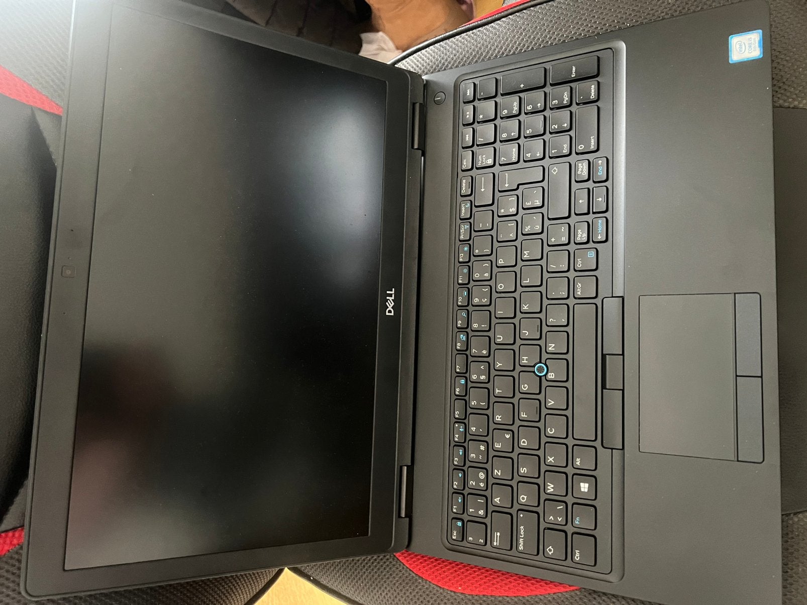 Dell 5590 256/16GB i5 windows 11, Computers en Software, Ophalen, Zo goed als nieuw