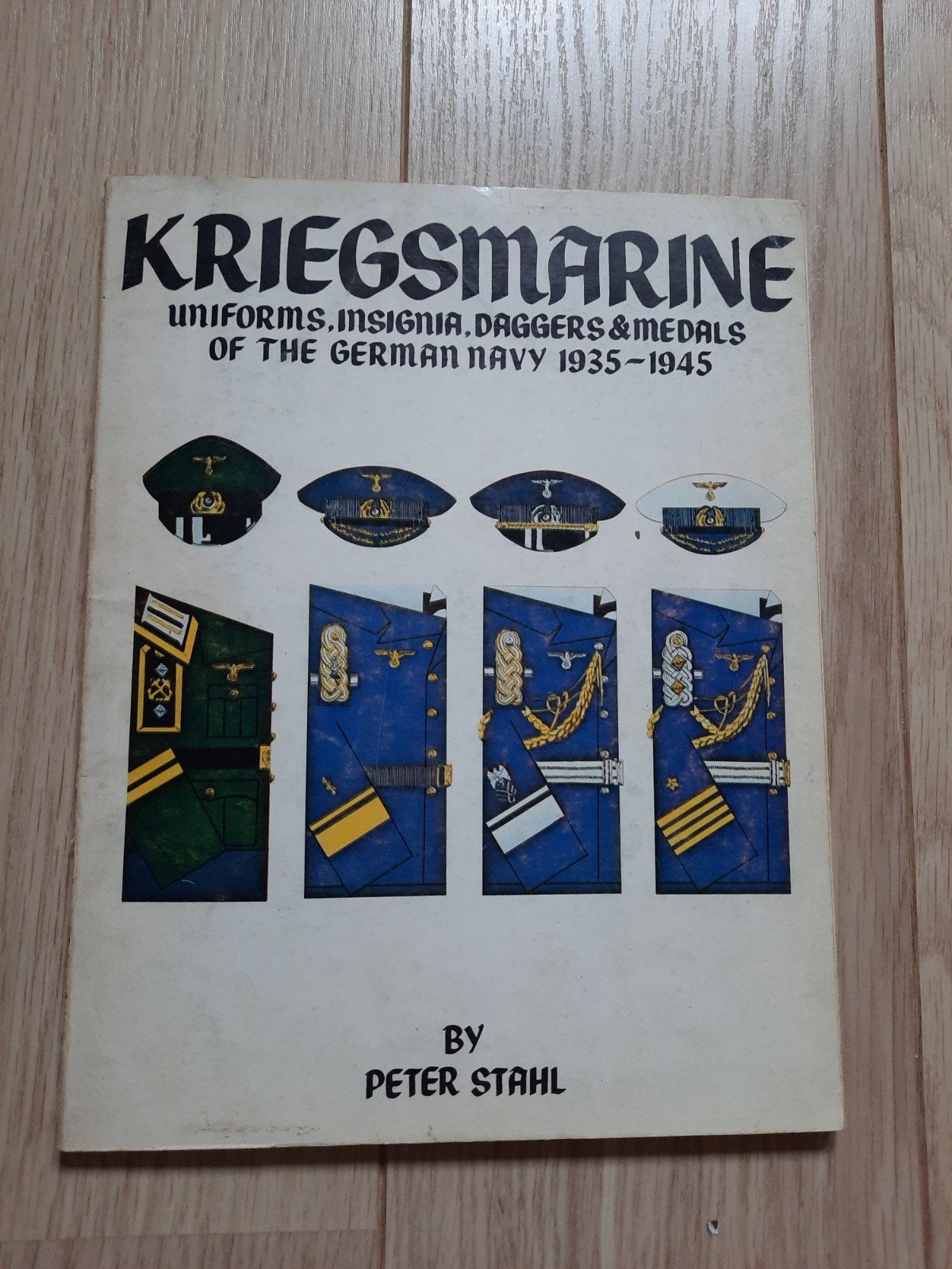 Kriegsmarine; Uniformen, insignes, dolken en medailles 1935-, Ophalen of Verzenden, Marine