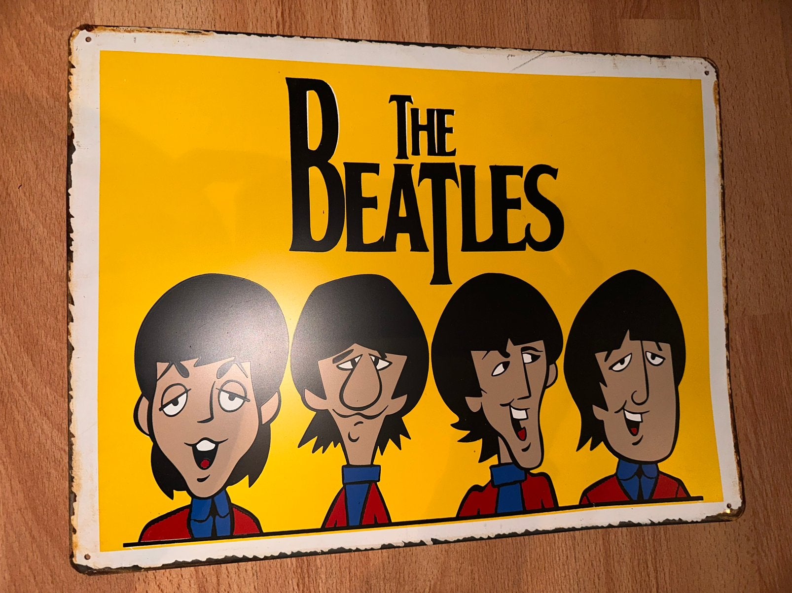 une plaque en métal du groupe The Beatles., Maison & Meubles, Enlèvement ou Envoi, Jaune, Métal, Avec éclairage