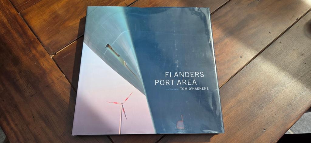Fotoboek/Flanders Port Area/Tom D'Haenens, Verzamelen, Scheepvaart, Ophalen of Verzenden