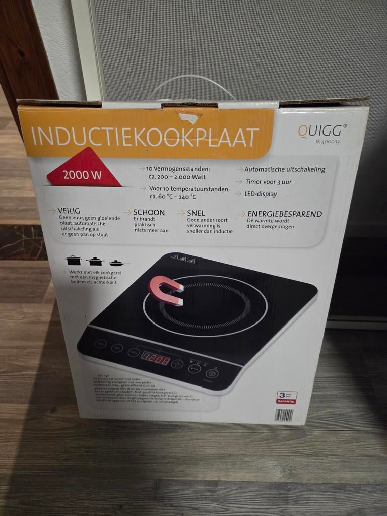 Inductiekookplaat merk QUIGG, Electroménager, Tables de cuisson, Comme neuf, Enlèvement, Électrique, 3 zones de cuisson ou moins