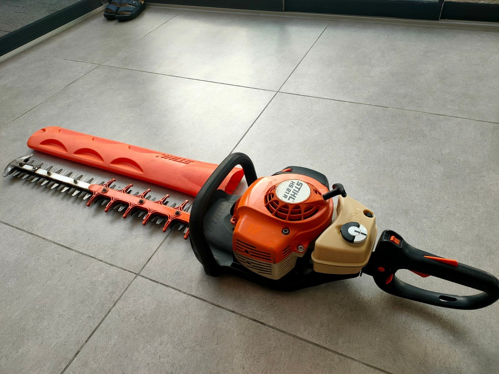 Professionele Stihl HS 81R heggenschaar. In perfecte staat., Tuin en Terras, Ophalen, Zo goed als nieuw