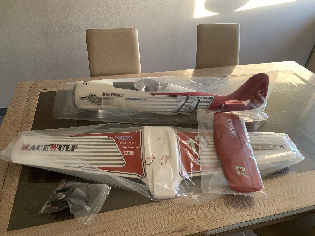 Avion RC Multiplex RaceWulf RR, Ophalen, Nieuw, Elektro, RTF (Ready to Fly)