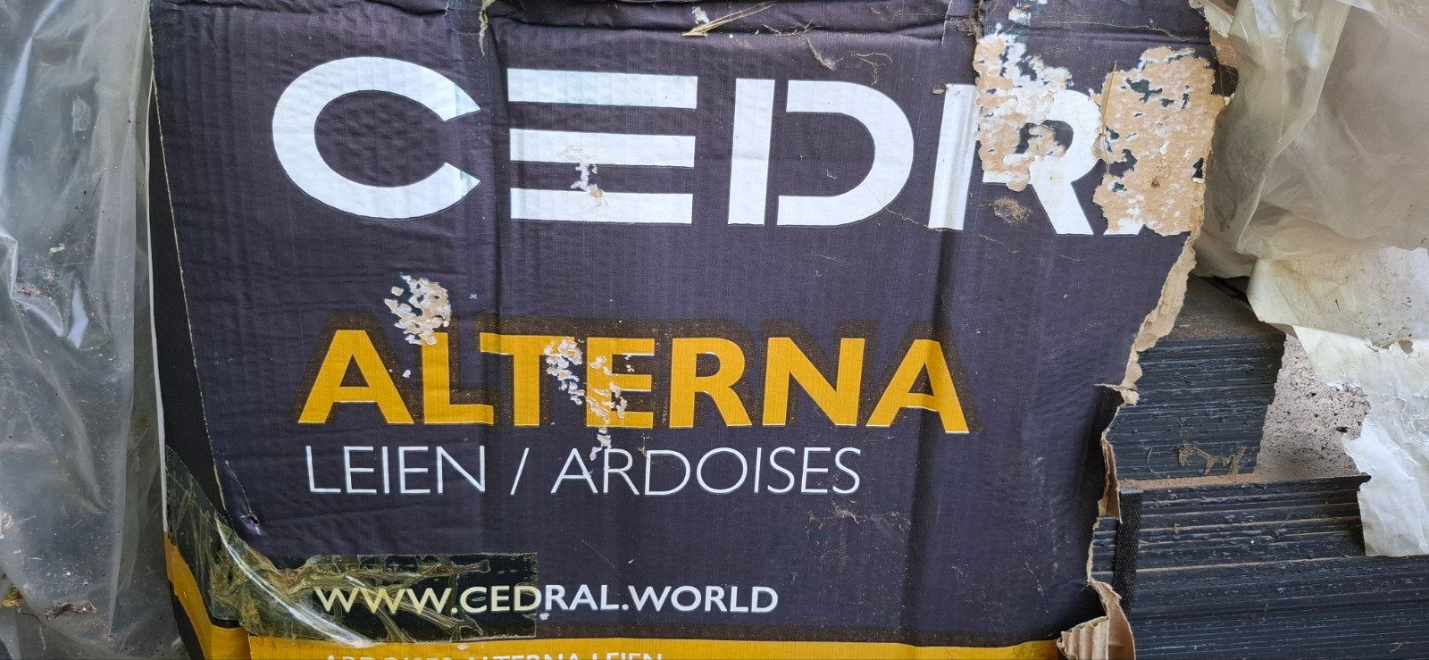 ardoise et cèdre alterna, Bricolage & Construction, Tuiles & Revêtements de toit, Enlèvement