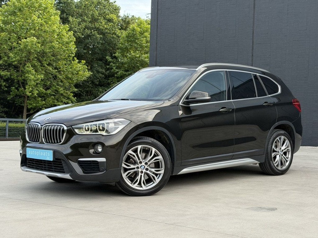BMW X1 sDrive18d X Line 2016 HeadUp Trekhaak Eerste eigenaar, Auto's, BMW, Bruin, USB, Leder, 5 deurs