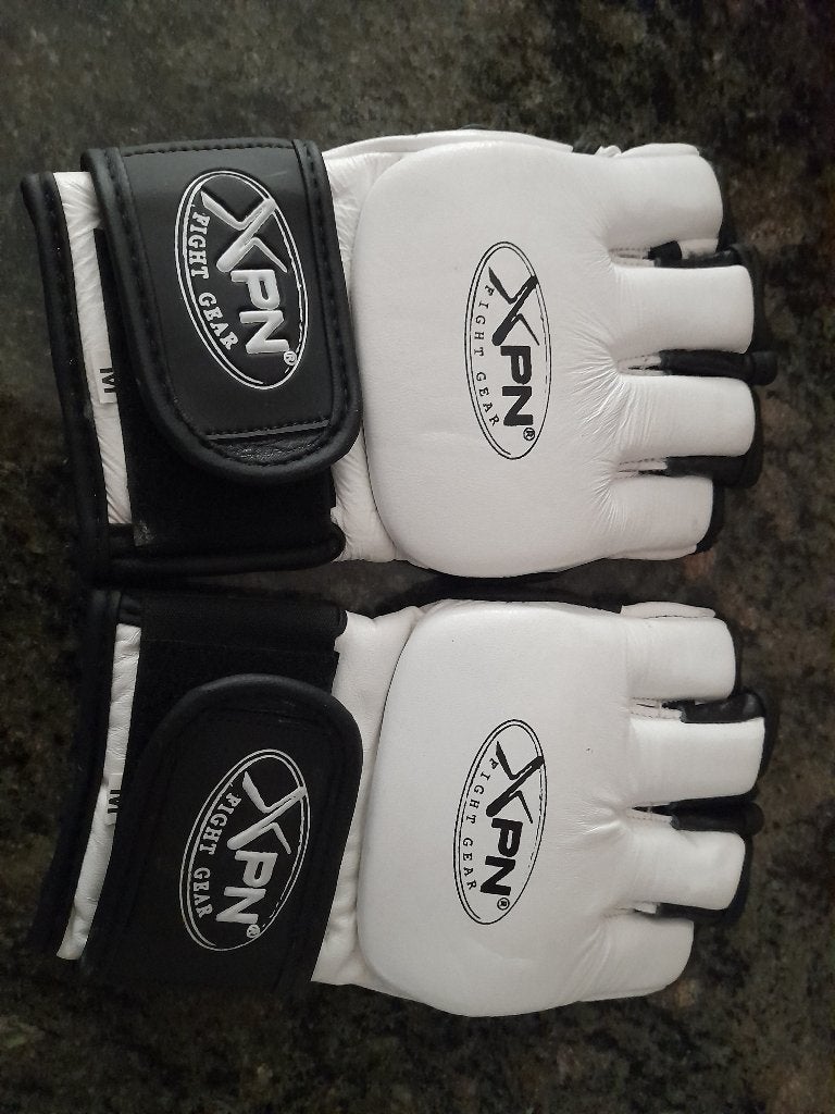 MMA handschoenen, Sports & Fitness, Sports de combat & Self-défense, Neuf, Enlèvement, Chaussures d'arts martiaux, Autres