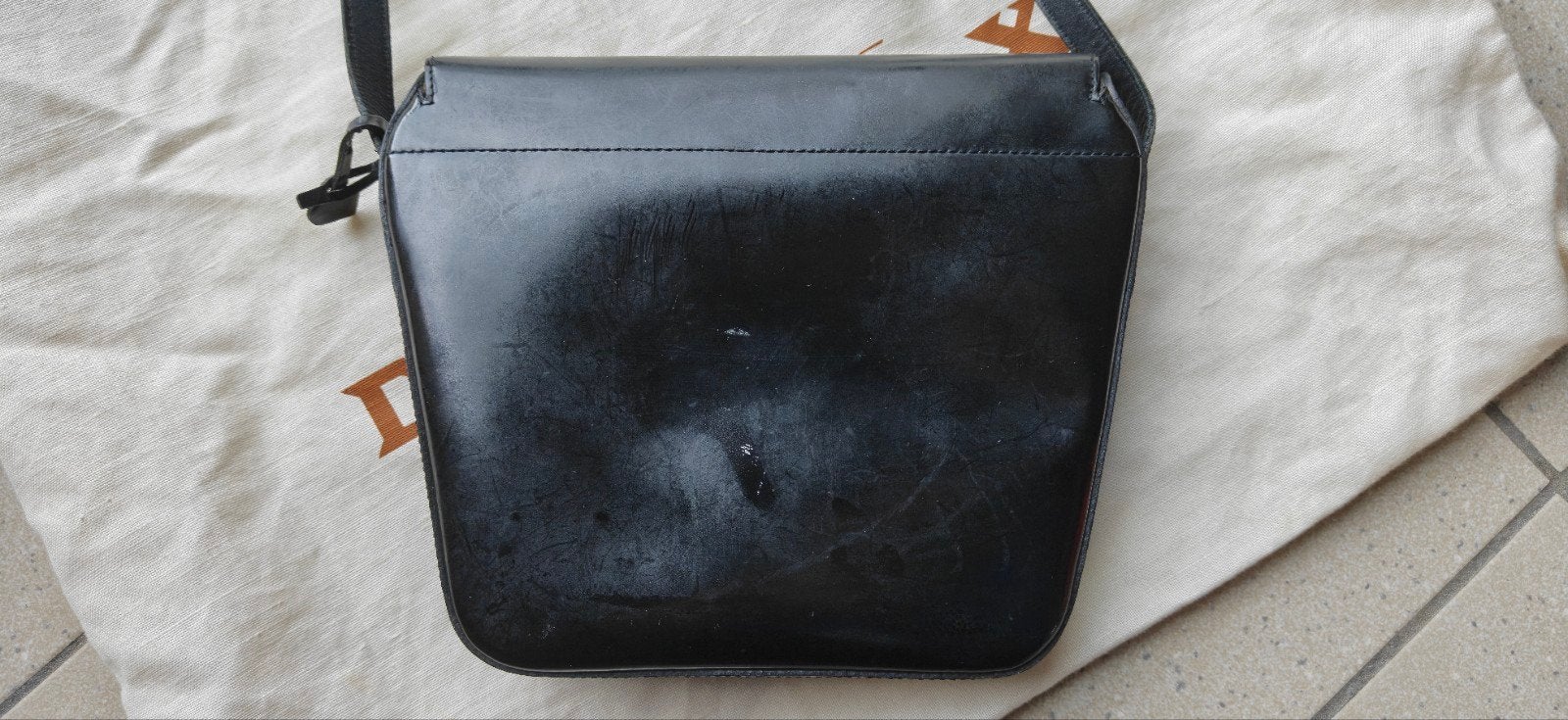 Vintage Delvaux crossbody, Handtassen en Accessoires, Ophalen of Verzenden, Gebruikt, Zwart, Leer
