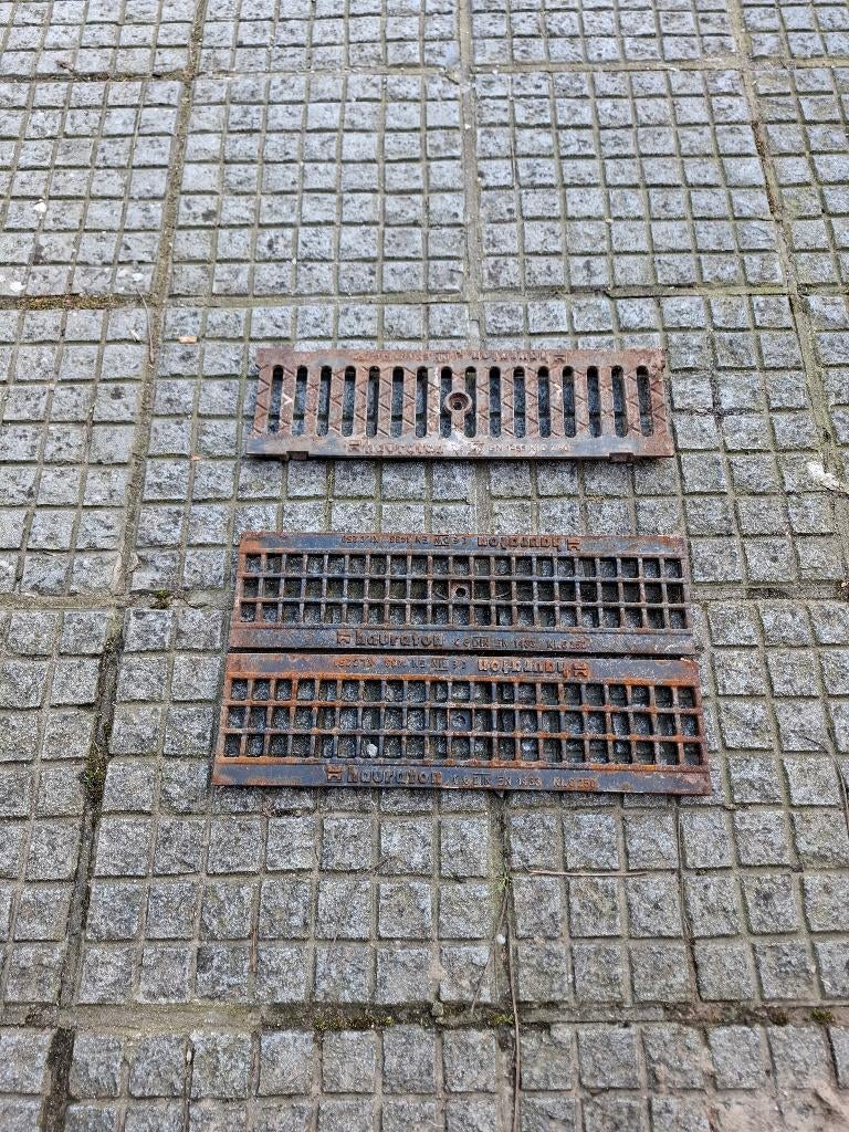 grilles en fonte hauraton, Enlèvement, Neuf