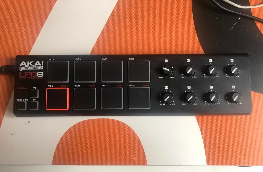 Akai lpd8, Enlèvement, Comme neuf