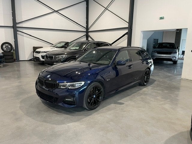 Bmw 320e Hybride G21 '22 met Garantie, Auto's, Automaat, 1998 cc, Achterwielaandrijving, https://public.car-pass.be/vhr/1e681b97-7f4d-4fdd-bbbc-50158777a3ed