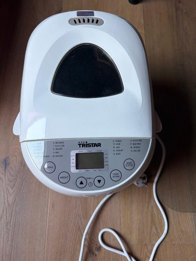===> Machine à pain Tristar <===, Electroménager, Machines à pain, Fenêtre transparente, Enlèvement, Utilisé, Avec minuteur