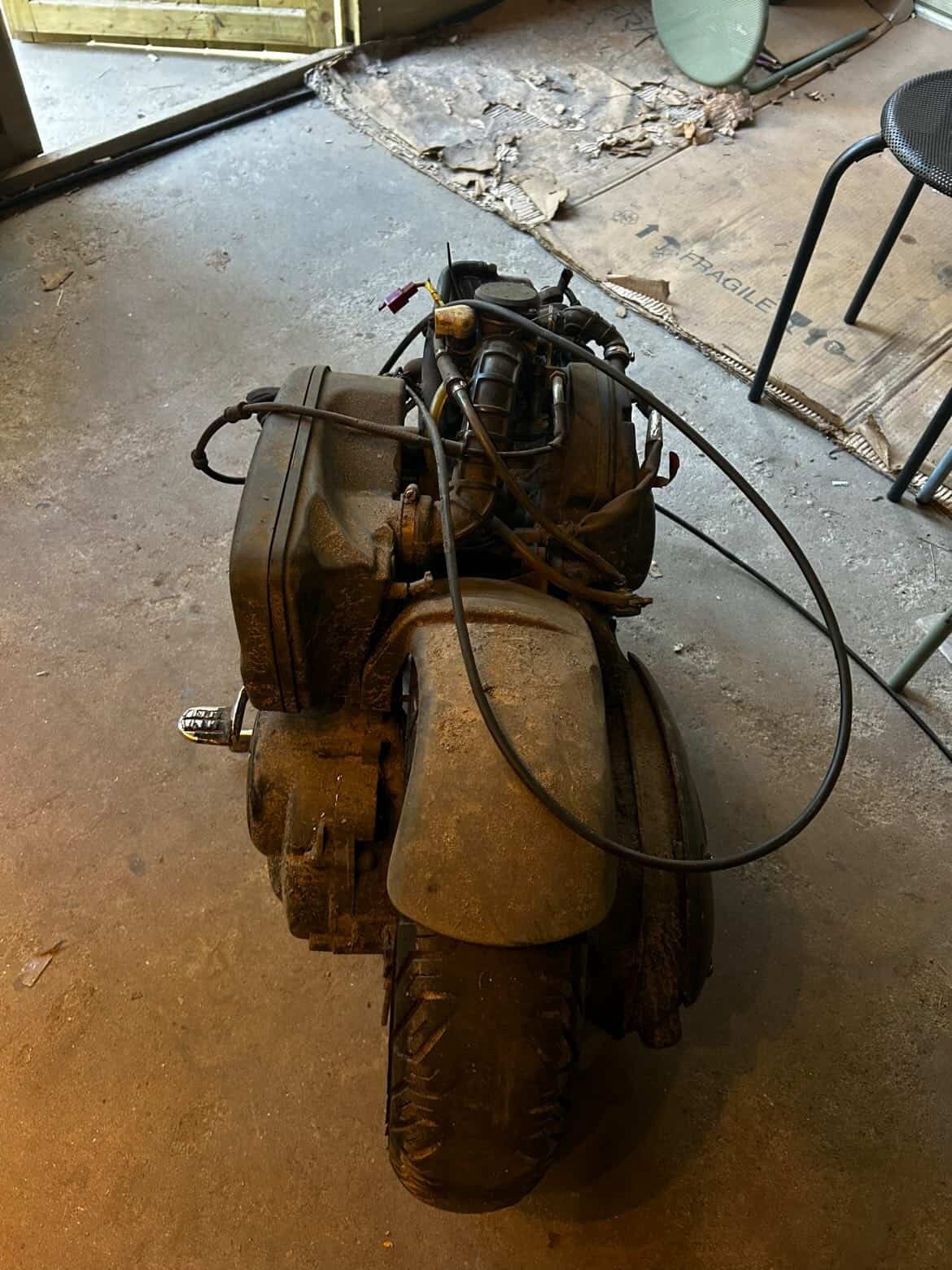 Motorblok&kabelboom vespa sprint euro 4, Fietsen en Brommers, Brommeronderdelen | Algemeen, Ophalen, Zo goed als nieuw