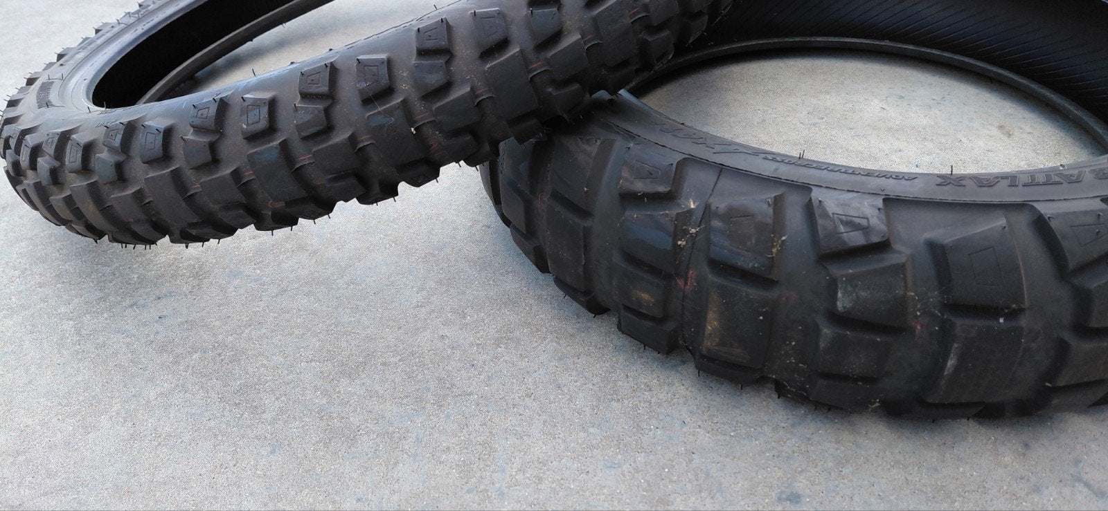 Offrpad banden Bridgestone, Motoren, Accessoires | Overige, Ophalen