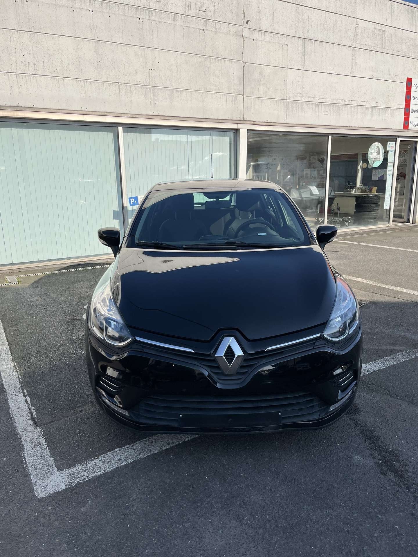 Renault Clio Clio 0.9 TCe Cool (bj 2019), Auto's, Voorwielaandrijving, 898 cc, Stof, Gebruikt