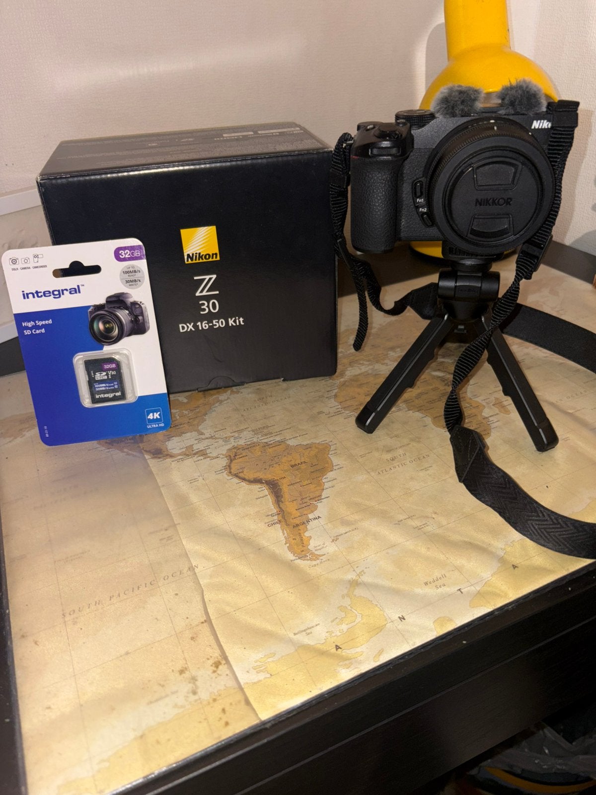 Nikon Z30 Dx 16-50 kit, Audio, Tv en Foto, Ophalen, Zo goed als nieuw, Nikon