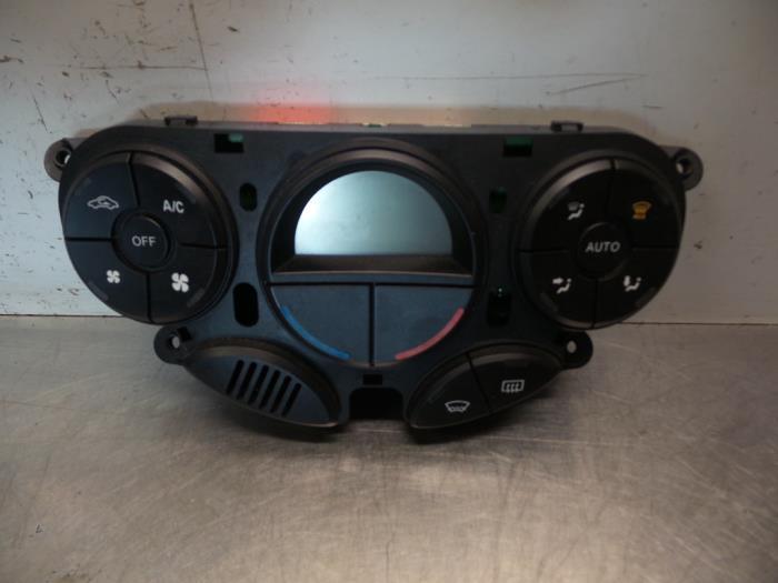 Panneau de commandes chauffage d'un Ford Focus (Focus 98-), Autos : Pièces & Accessoires, Tableau de bord & Interrupteurs, Ford