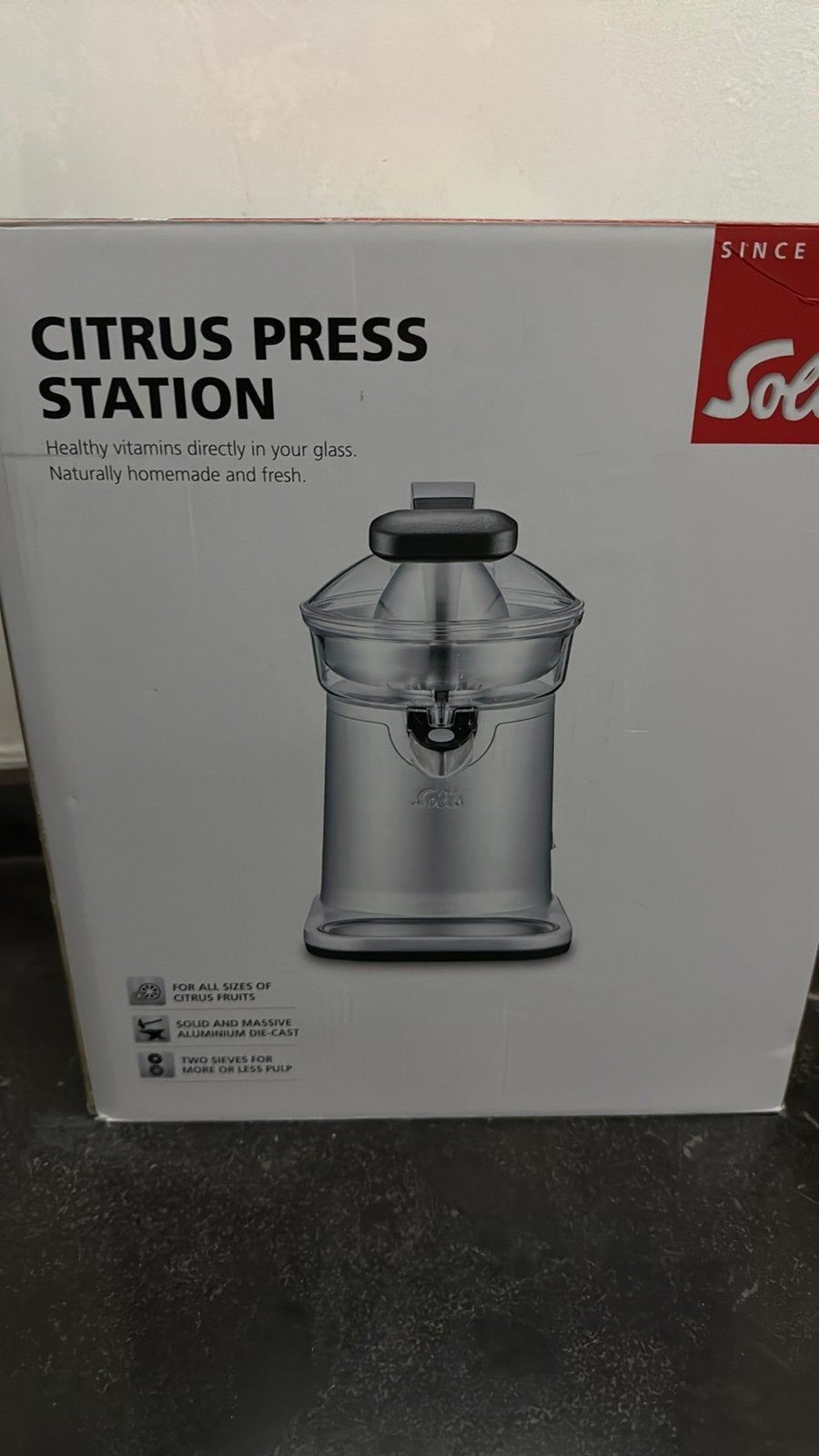 Nieuw Solis citrus press station in aluminium, Elektronische apparatuur, Ophalen of Verzenden, Nieuw