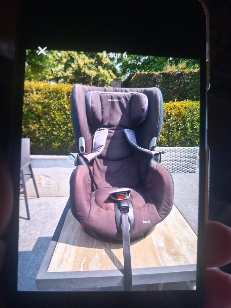 Bébé confort  siège auto Axiss gris, Enfants & Bébés, Sièges auto, Enlèvement