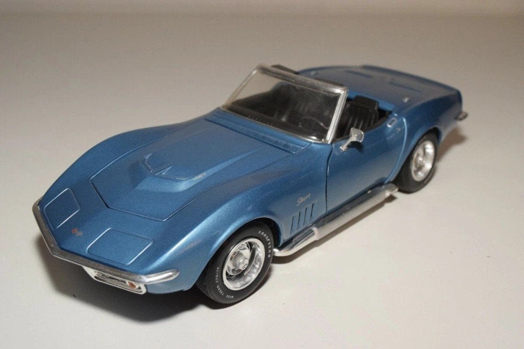 1/18 Chevrolet corvette (nieuw), Hobby en Vrije tijd, Modelauto's | 1:18, Ophalen of Verzenden, Nieuw, Revell