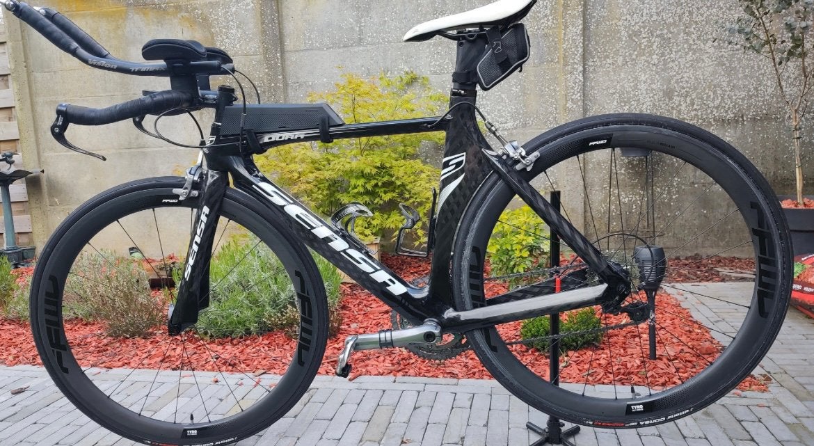 Sensa Dura Carbon Triatlonfiets – Shimano 105, 28 inch, Carbon, 49 tot 53 cm, Zo goed als nieuw