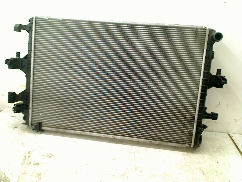 RADIATEUR Volkswagen Transporter T5 (7E0121253A), Gebruikt, Volkswagen, Volkswagen AG, Kundenbetreuung@volkswagen.de