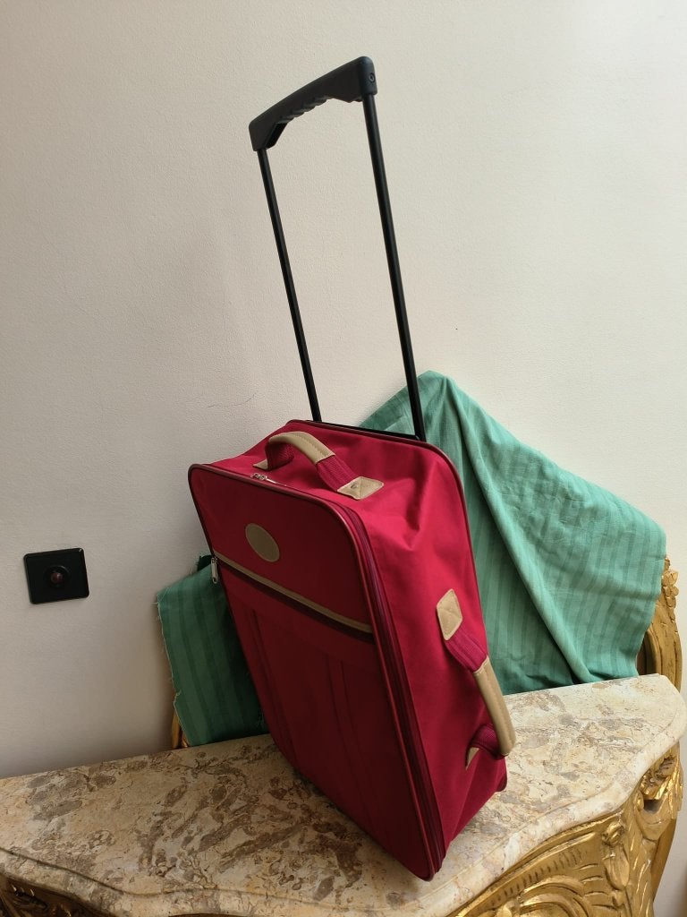 Rode reiskoffer (handbagage), Handtassen en Accessoires, Ophalen, Gebruikt, Minder dan 50 cm, Minder dan 35 cm