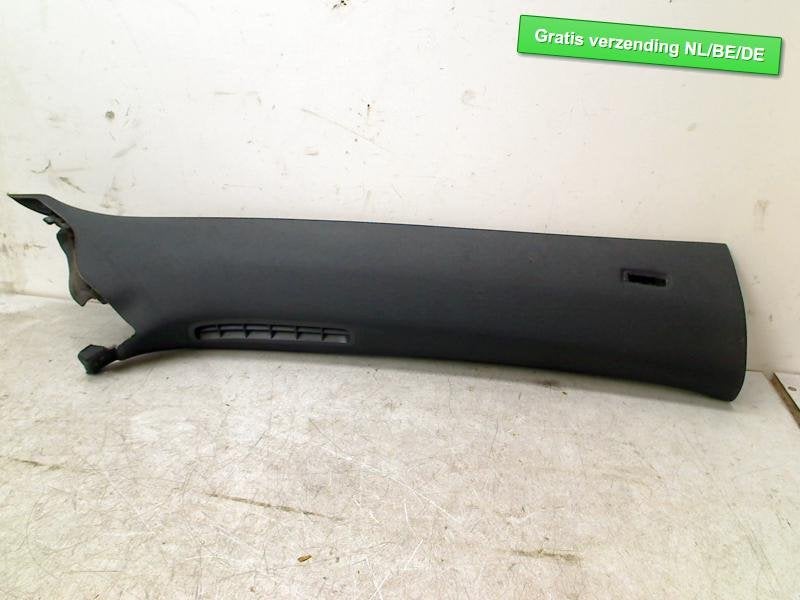 GARNITURE DE PILIER DROIT Volkswagen Scirocco (137 / 13AD), Volkswagen, Volkswagen AG, Utilisé, Kundenbetreuung@volkswagen.de