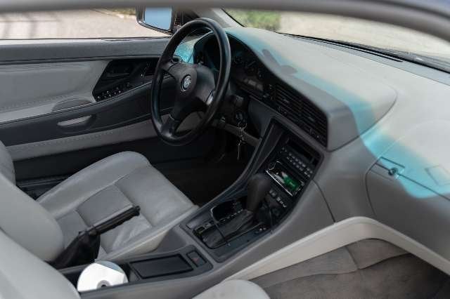 BMW 850i V12 van 1990, foto 3