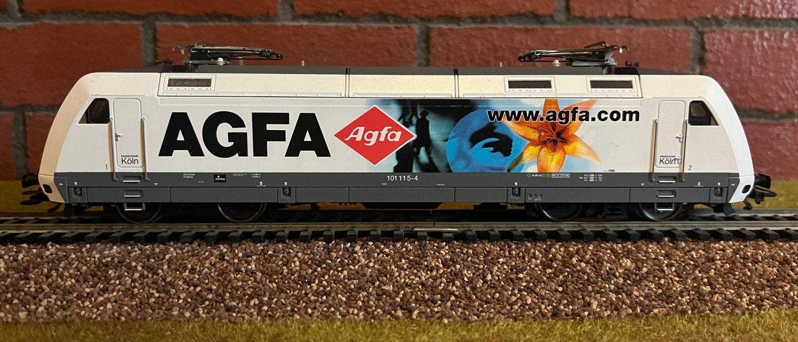 Marklin HO 37375.10 BR 101 DB AC digital Mint, Hobby & Loisirs créatifs, Enlèvement ou Envoi, Courant alternatif, Comme neuf, Locomotive
