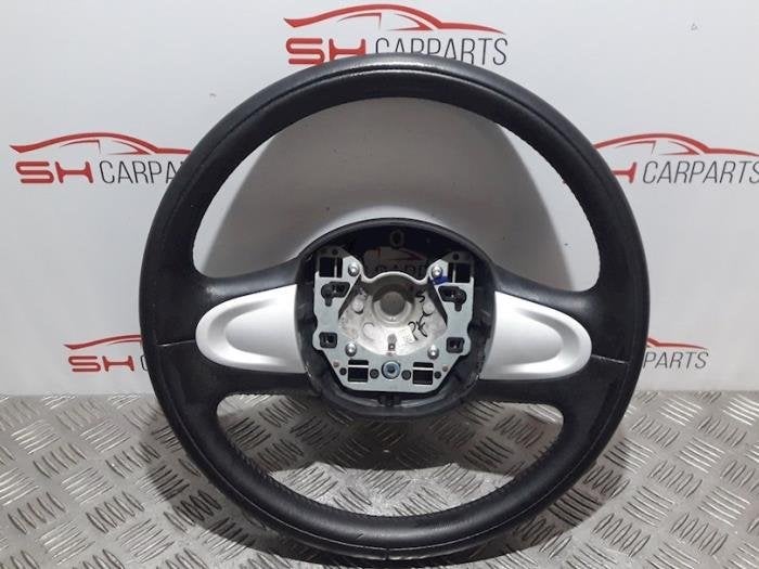 Volant d'un Mini ONE, -, 3 mois de garantie, -, -