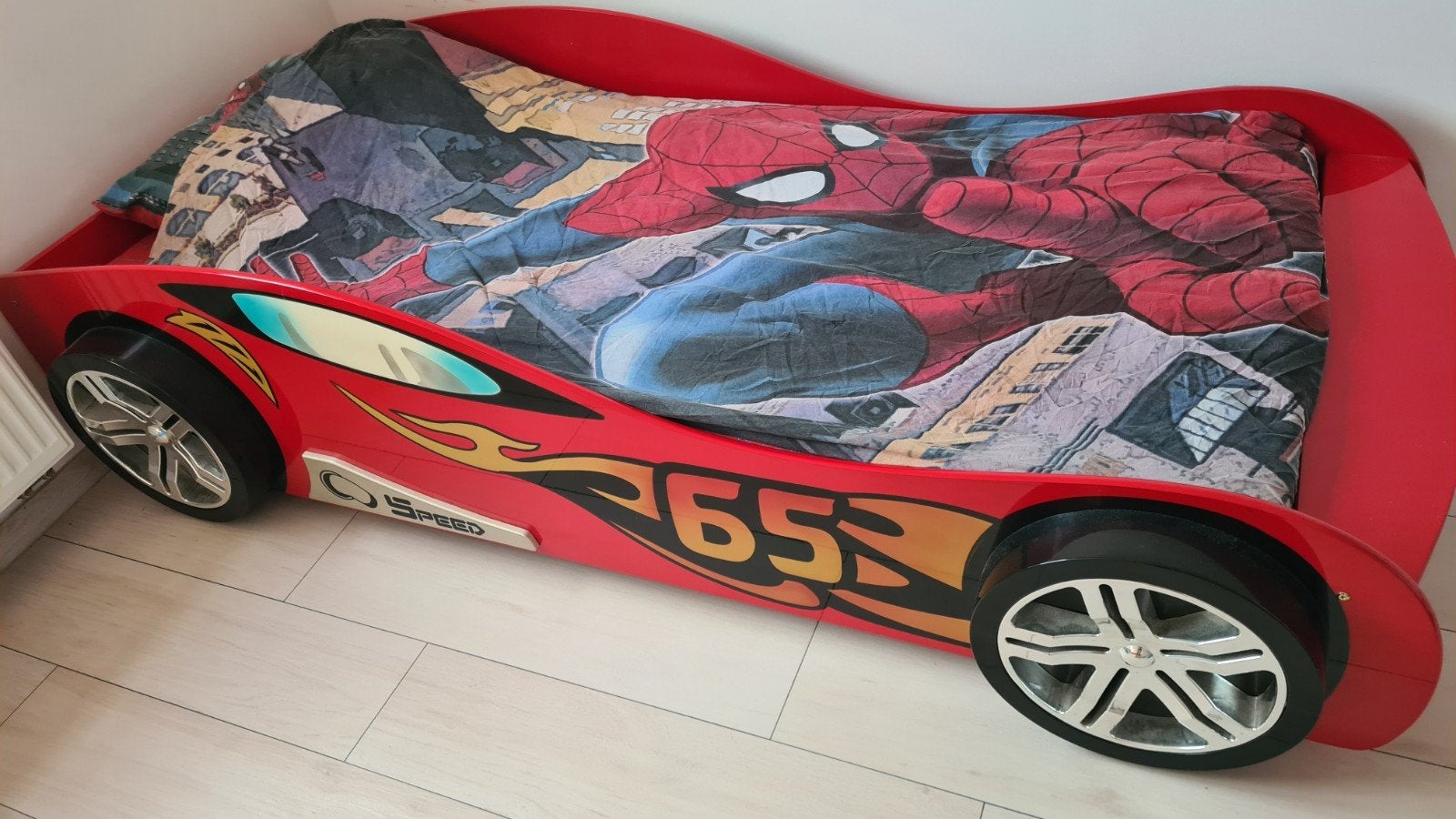 Lightning McQueen racewagenbed, Enlèvement, Matelas