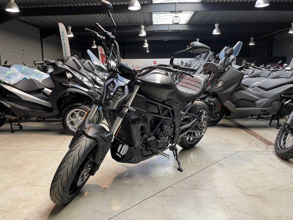 Benelli 502C [Eind .0%] [Verkoop], Motoren, Motoren | Benelli, Bedrijf, Overig, 12 t/m 35 kW, 1 cilinder, ABS, LED Verlichting